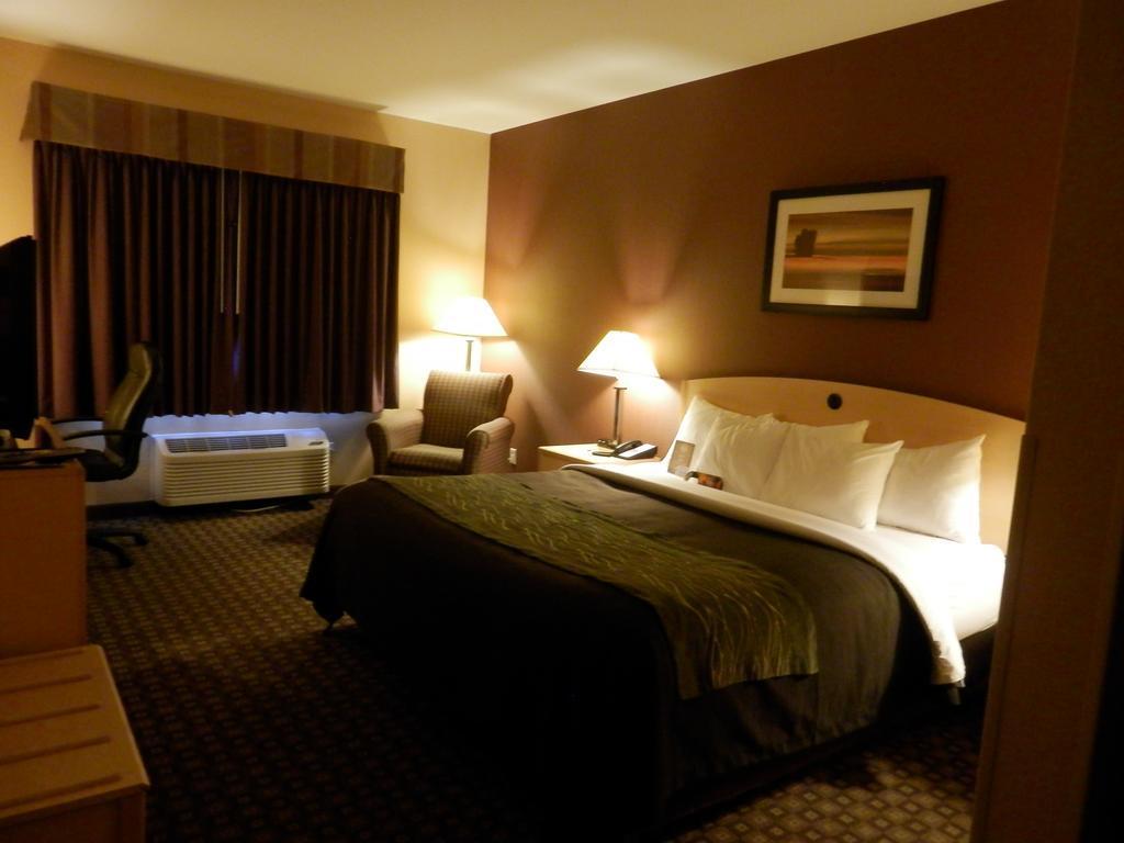 Quality Inn & Suites Loveland Ngoại thất bức ảnh