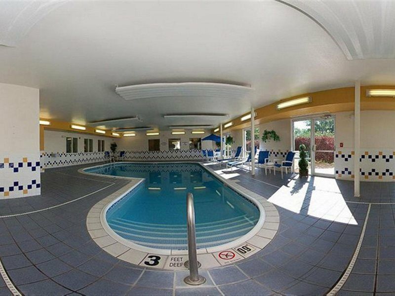 Quality Inn & Suites Loveland Ngoại thất bức ảnh